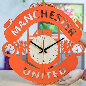Đồng Hồ Gỗ Treo Tường Manchester United - 